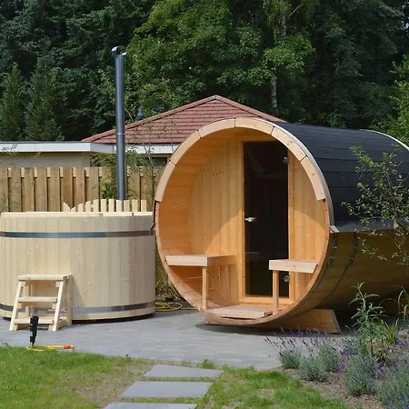 בית נופש Peaceful Holiday In With Sauna *